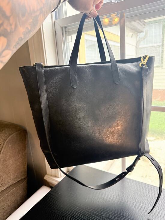 Madewell Handbags - Madewell Black Leather Transport Tote Bag Crossbody Shoulder Purse
